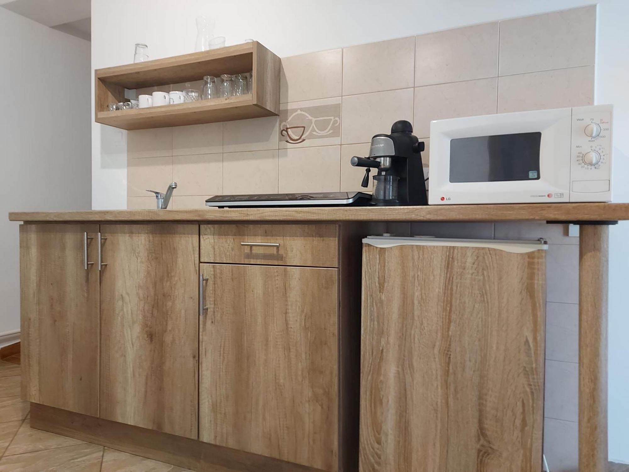 Potyka Apartman Tiszafured Exterior photo